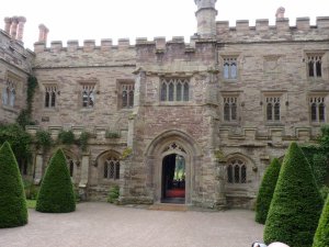 The inner courtyard 2